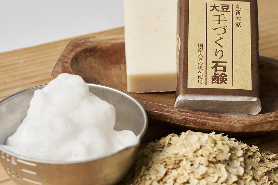 大豆手づくり石鹸を泡立てた様子